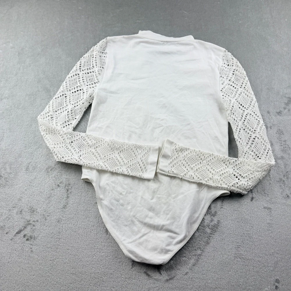 Free People Intimately Women's M/L Crochet Sleeve Mock Neck‎ Bodysuit White